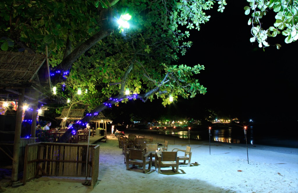 Samed Cabana Resort Beach Restaurant Lights